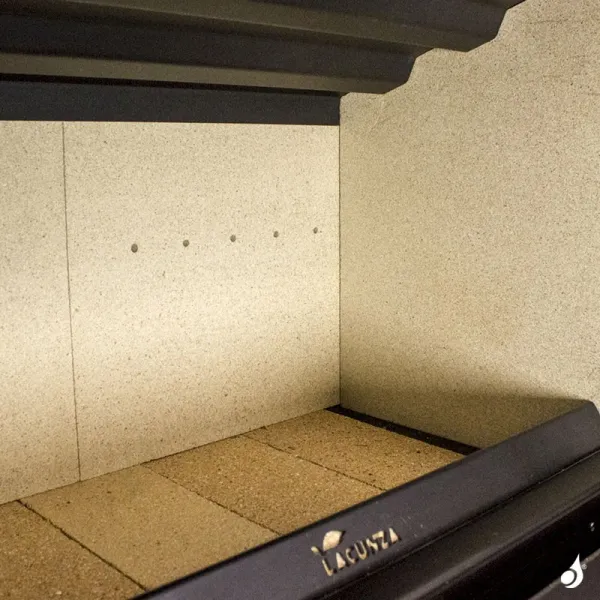 Insert à Bois Lacunza Baltic 700 Puissance 10.5kW Structure Acier Sortie Fumée Supérieure Ø15 Cm – Image 6