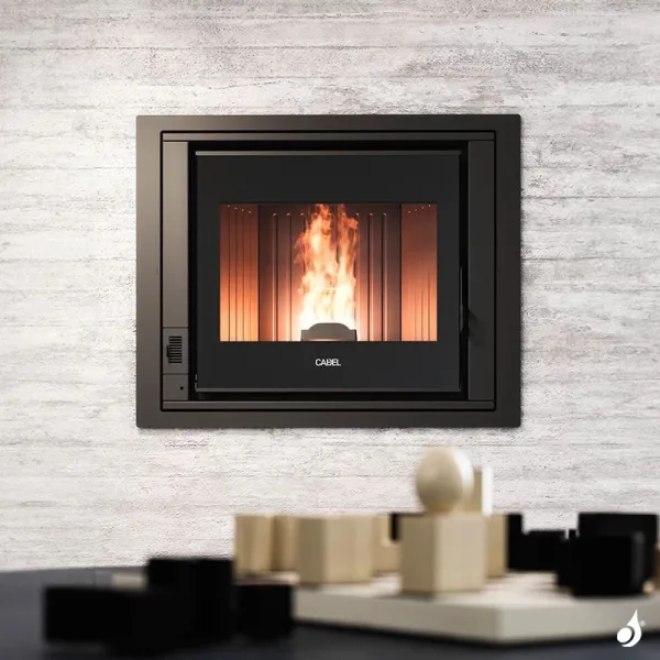 Insert à Granulés étanche CADEL Ponente 7 Air Ventilé Puissance 7kW WiFi Sortie Fumée Supérieure – Image 2