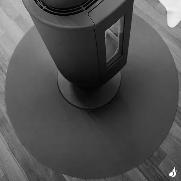 Plaque De Sol Acier Noir Ronde Ø980 Mm Pour Poêle à Bois Ou Granulés – Image 3