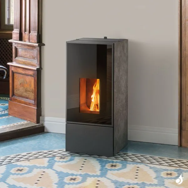 Poêle à Granulés étanche MCZ Eiko Natural Matic 6 Core UP Puissance 6kW Sortie Fumée Supérieure – Image 4