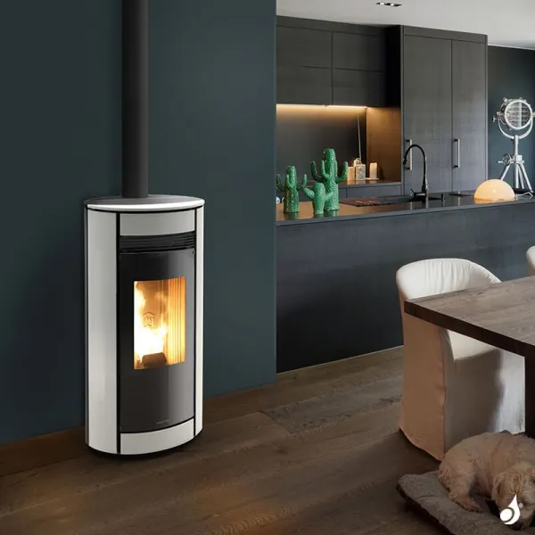 Poêle à Granulés Jolly Mec Globo 6 KW Sortie Fumée Supérieure Coaxiale Ø8/13 Cm – Image 4